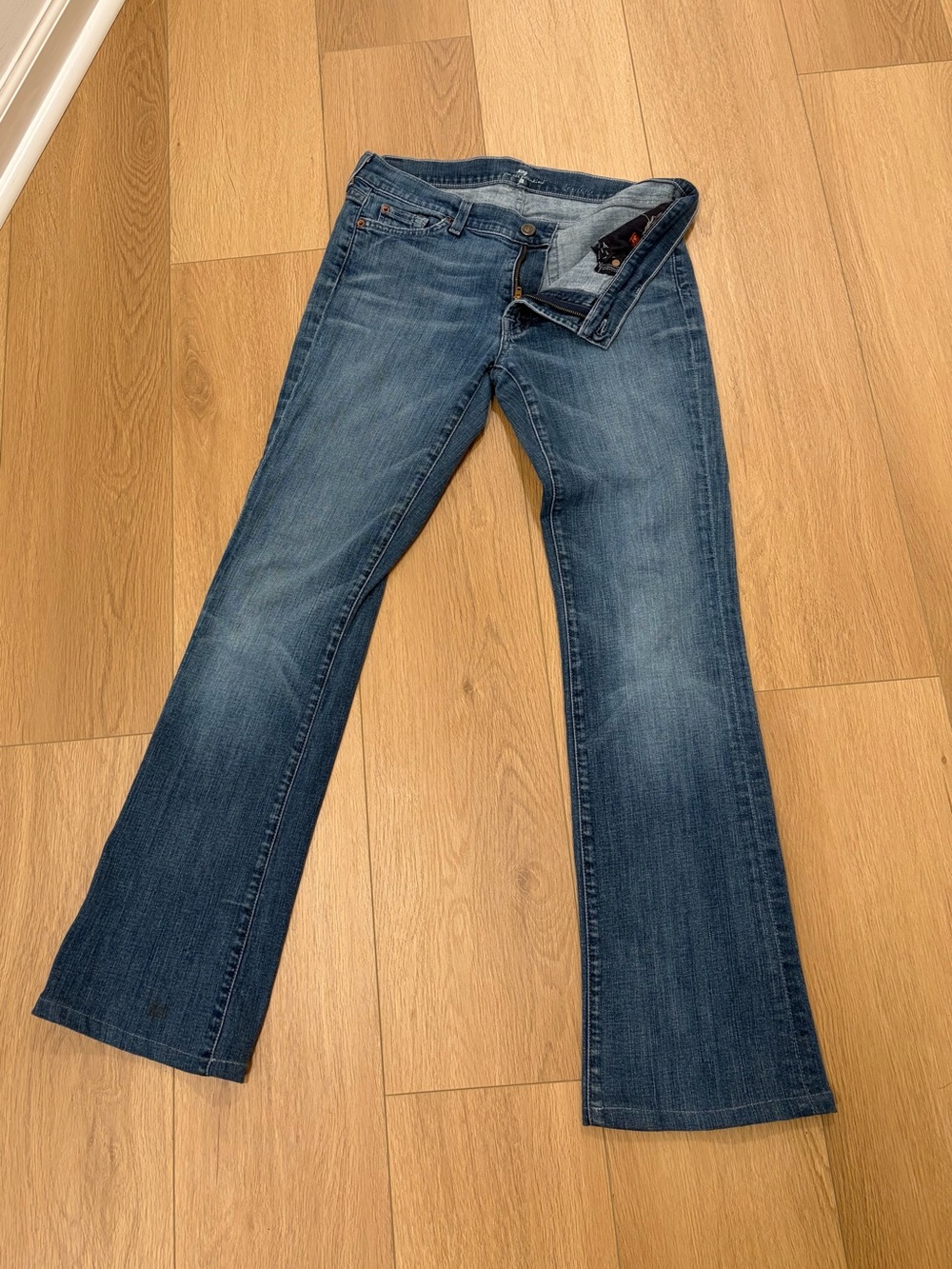 7 For All Mankind Women's Dark Blue Flare Jeans